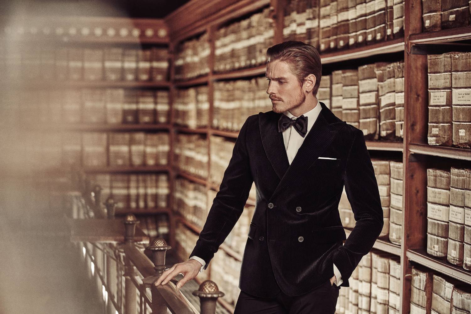 Bespoke Tailoring Excellence in Hong Kong: Best Men & Ladies Tailor at the Best Price