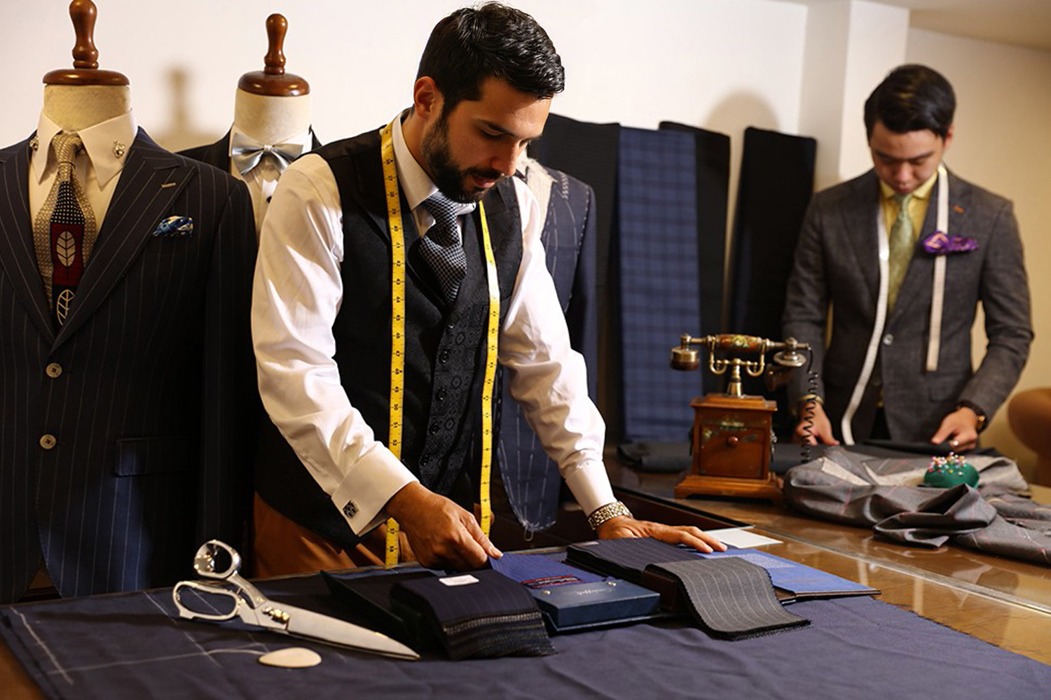 Bespoke Suits Tailored to Perfection in Hong Kong
